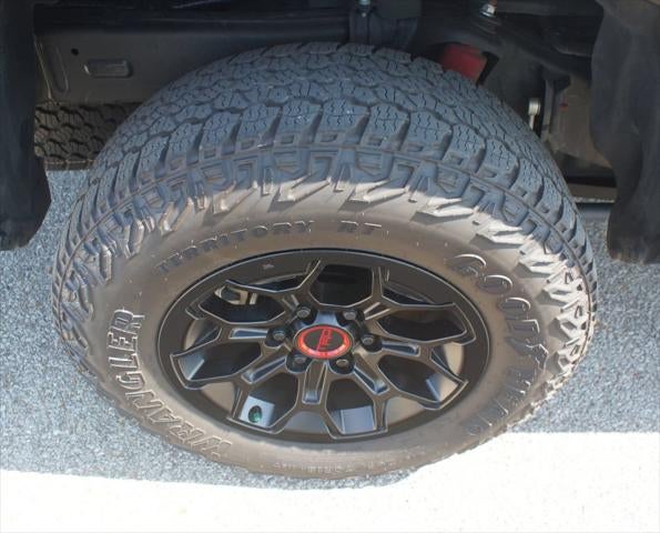 2025 Toyota Tacoma 4WD TRD Pro Hybrid