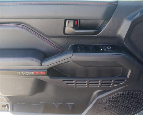 2025 Toyota Tacoma 4WD TRD Pro Hybrid