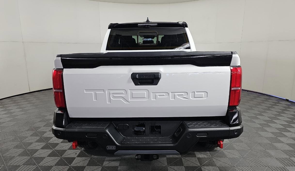 2024 Toyota Tacoma 4WD TRD Pro Hybrid