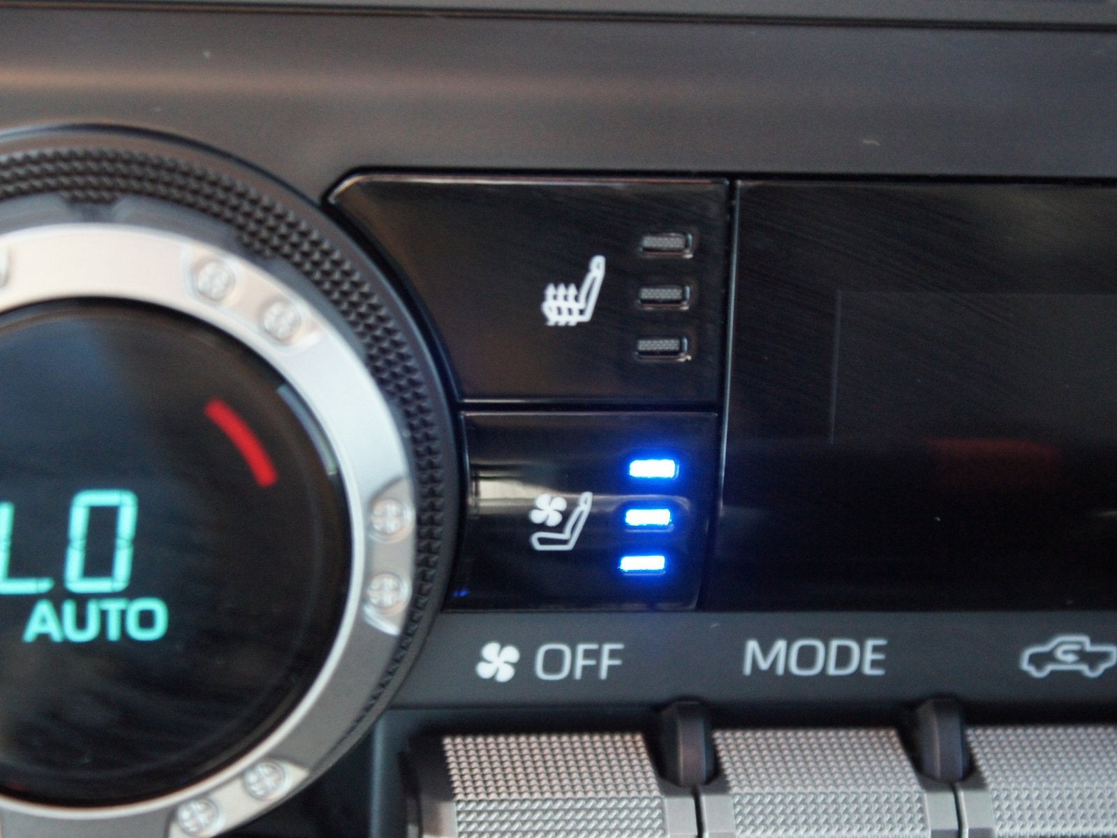 2026 Toyota Tacoma 4WD TRD Pro Hybrid