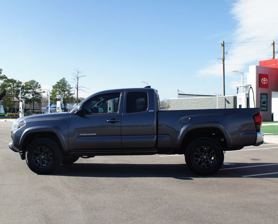2022 Toyota Tacoma 2WD SR5
