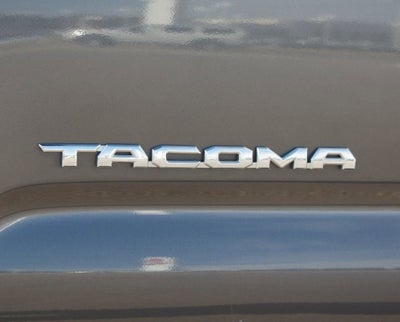 2022 Toyota Tacoma 2WD SR5