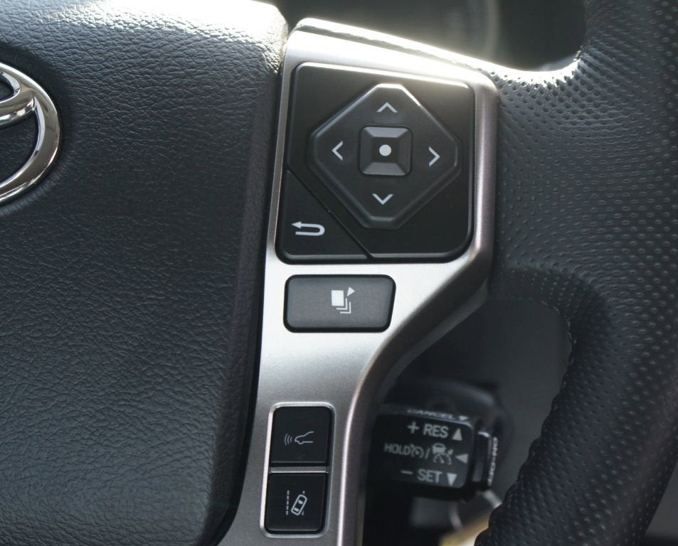 2022 Toyota Tacoma 2WD SR5