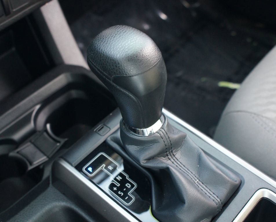 2022 Toyota Tacoma 2WD SR5