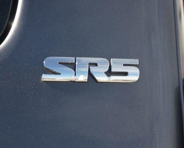 2022 Toyota Tacoma 2WD SR5