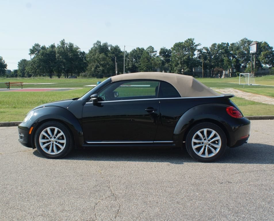 2013 Volkswagen Beetle Convertible 2.0L TDI