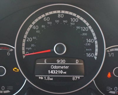 2013 Volkswagen Beetle Convertible 2.0L TDI
