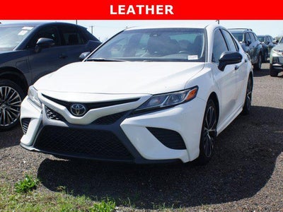 2018 Toyota Camry SE