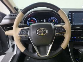 2019 Toyota Avalon Hybrid Limited