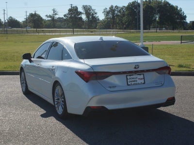 2019 Toyota Avalon Hybrid Limited