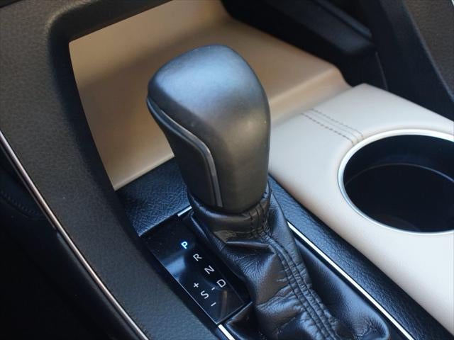 2019 Toyota Avalon Hybrid Limited
