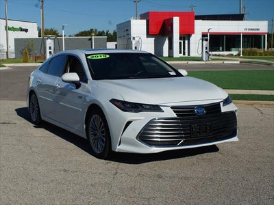 2019 Toyota Avalon Hybrid Limited