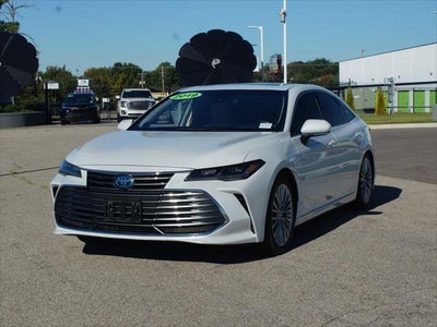 2019 Toyota Avalon Hybrid Limited