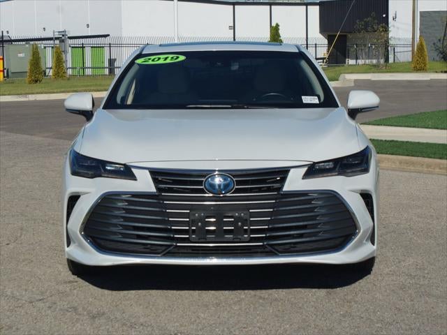 2019 Toyota Avalon Hybrid Limited