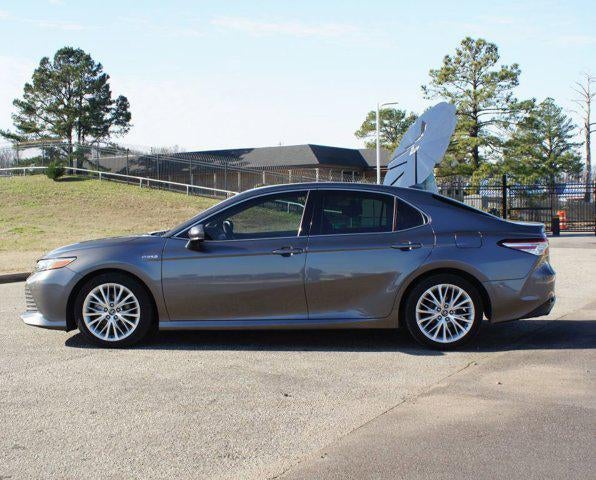 2018 Toyota Camry Hybrid XLE