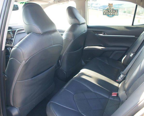 2018 Toyota Camry Hybrid XLE