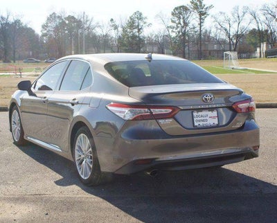2018 Toyota Camry Hybrid XLE