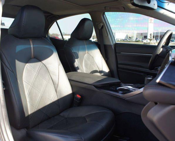 2018 Toyota Camry Hybrid XLE