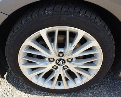 2018 Toyota Camry Hybrid XLE