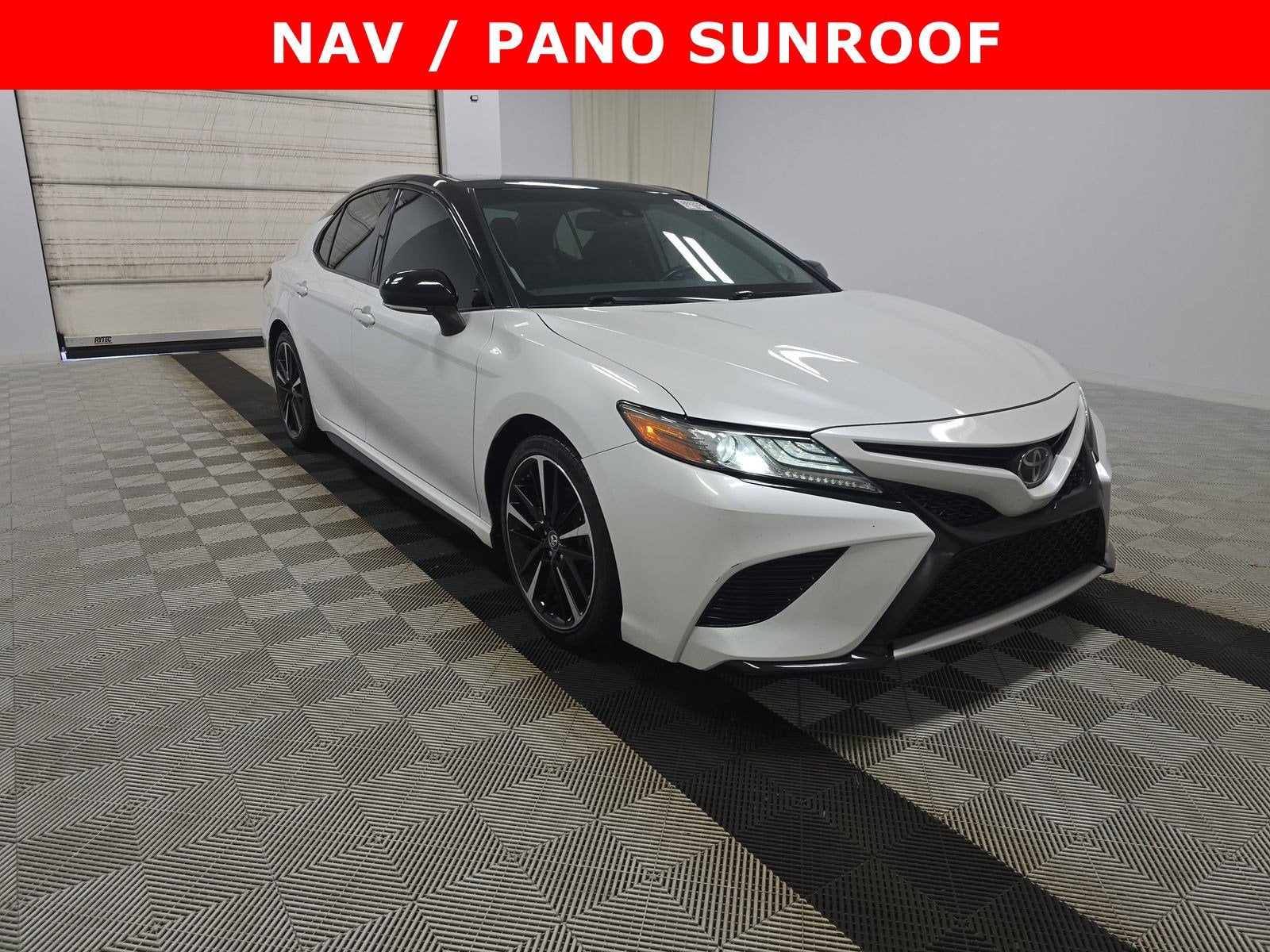 2019 Toyota Camry XSE