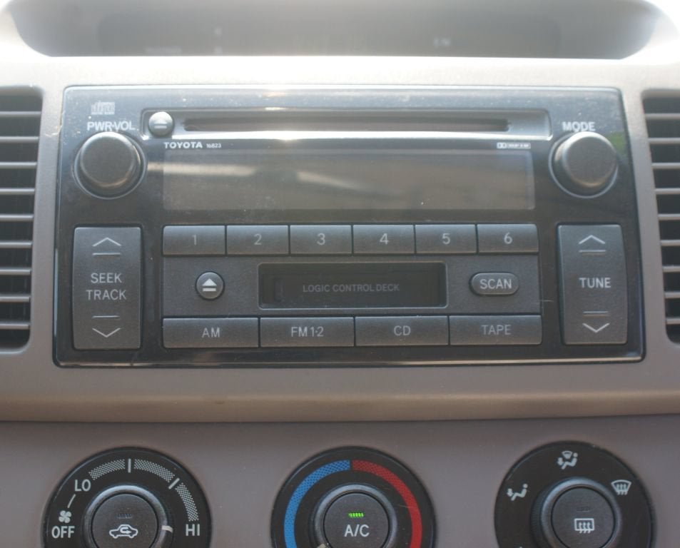 2003 Toyota Camry LE