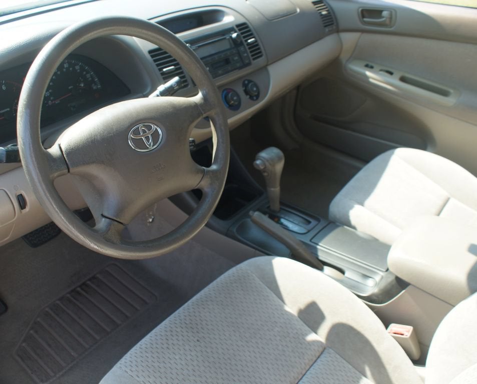 2003 Toyota Camry LE