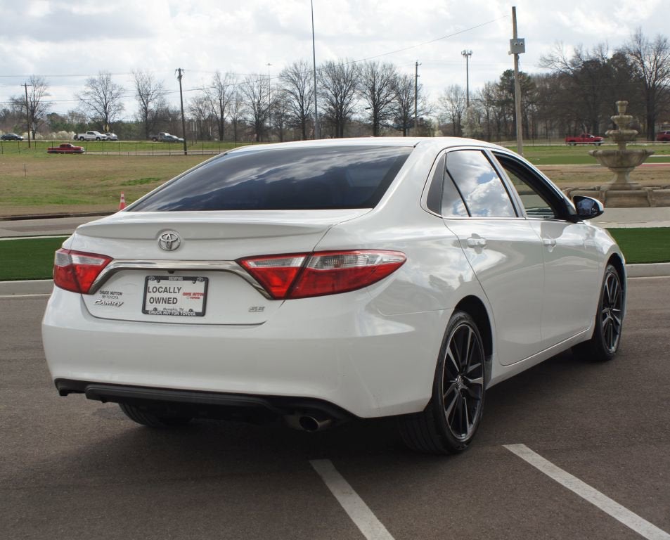 2017 Toyota Camry SE