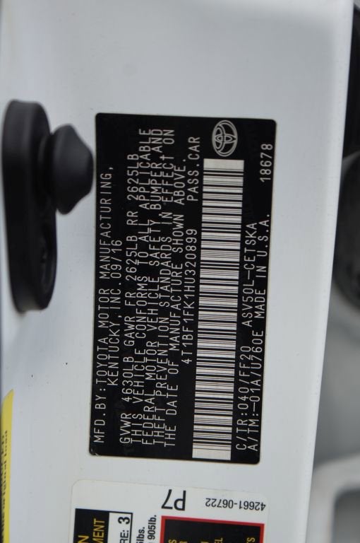 2017 Toyota Camry SE