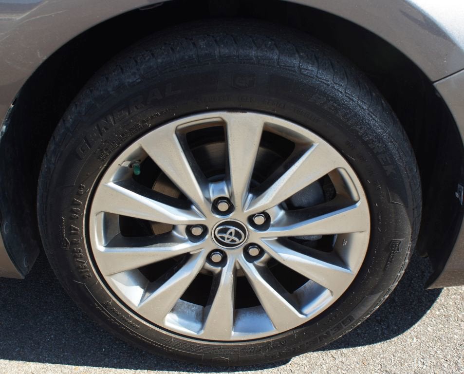 2016 Toyota Camry XLE