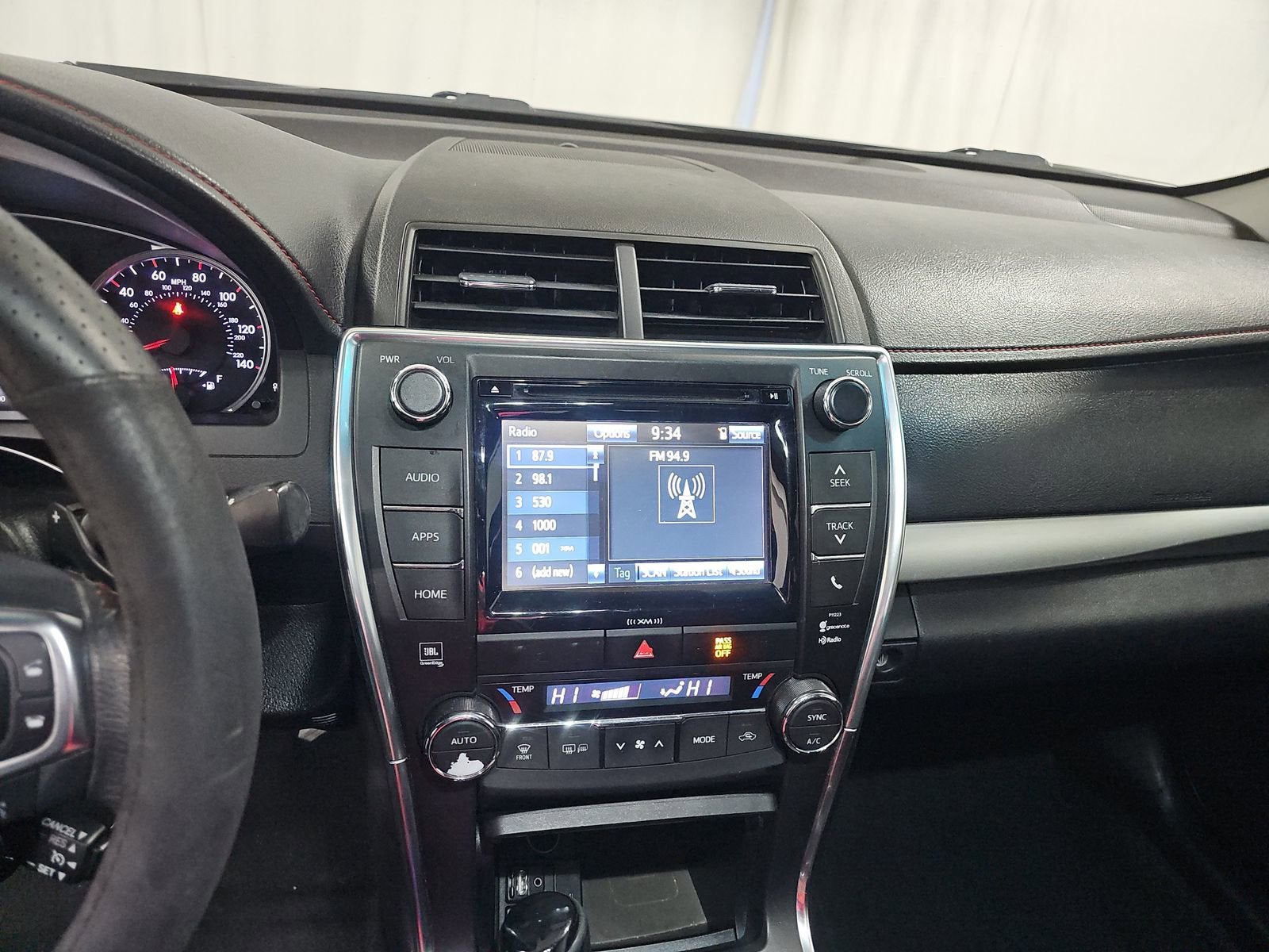 2017 Toyota Camry XSE