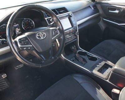 2016 Toyota Camry XSE