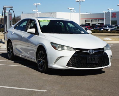 2016 Toyota Camry XSE