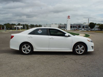 2014 Toyota Camry SE