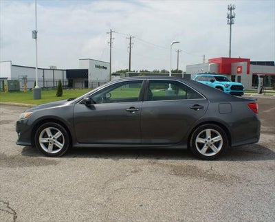 2014 Toyota Camry SE