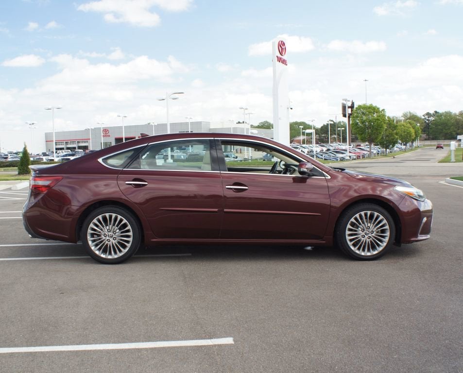 2016 Toyota Avalon Limited