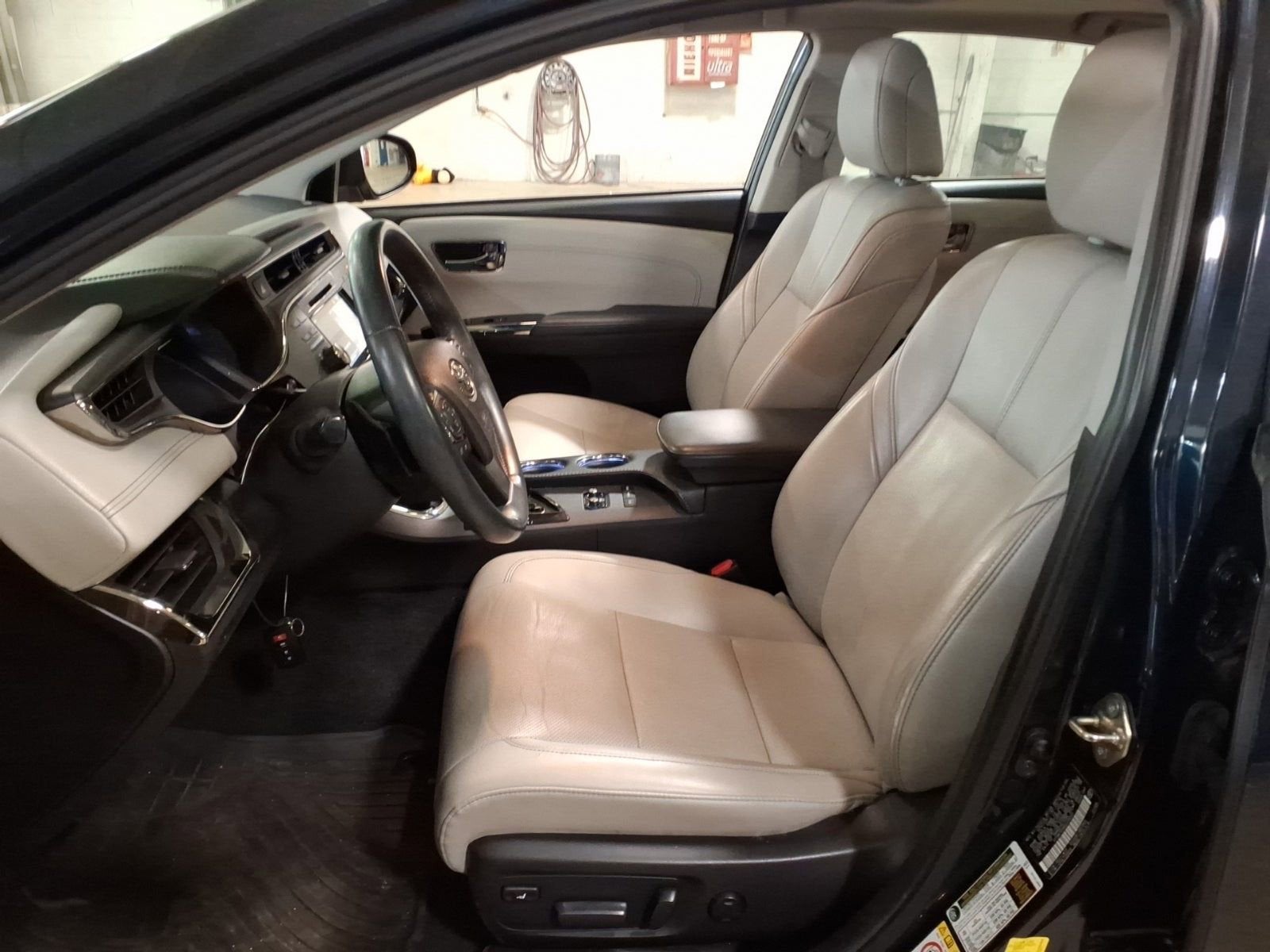 2016 Toyota Avalon Limited