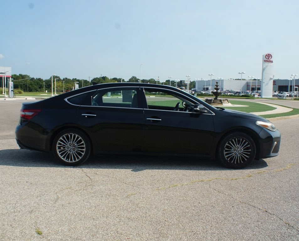 2016 Toyota Avalon Limited