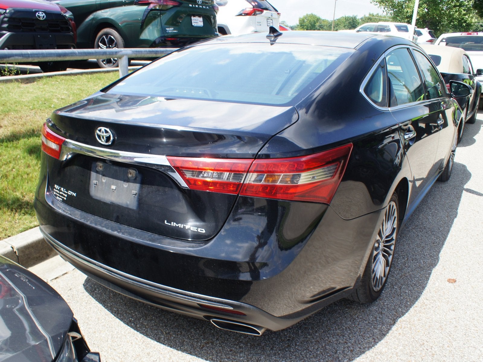 2016 Toyota Avalon Limited
