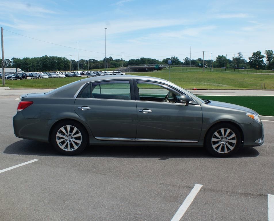 2011 Toyota Avalon Limited