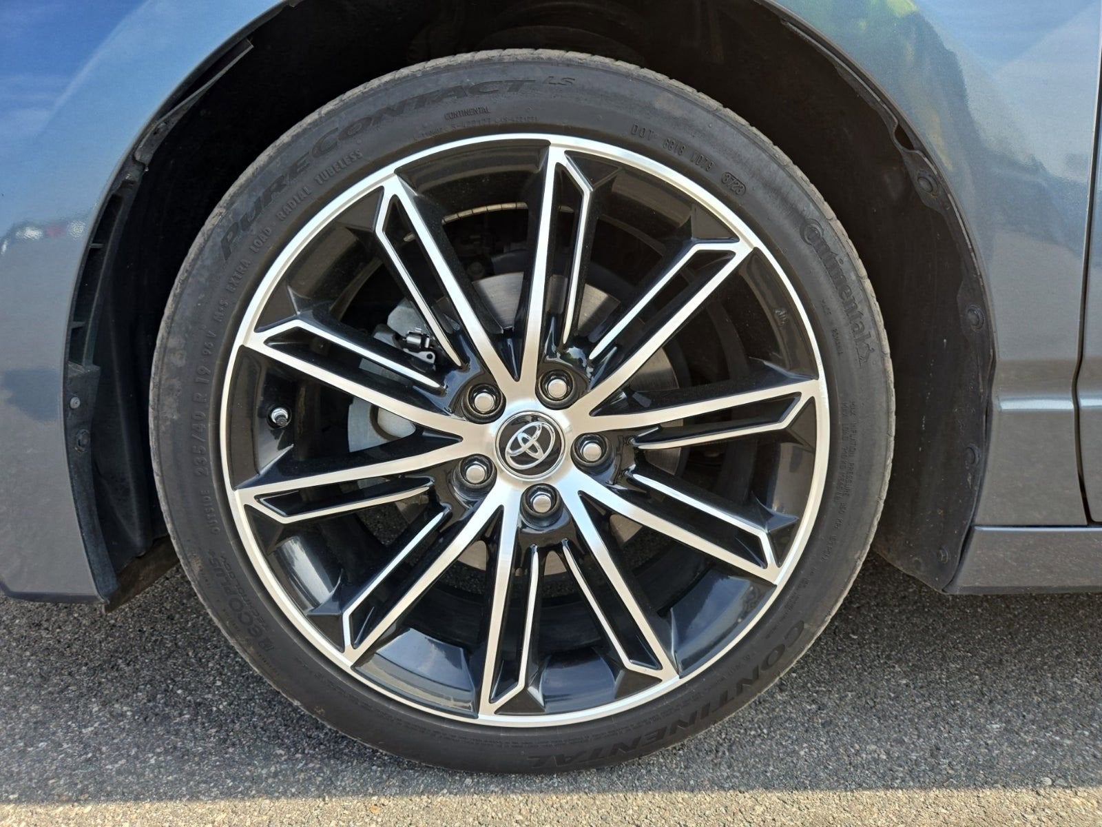 2019 Toyota Avalon Touring