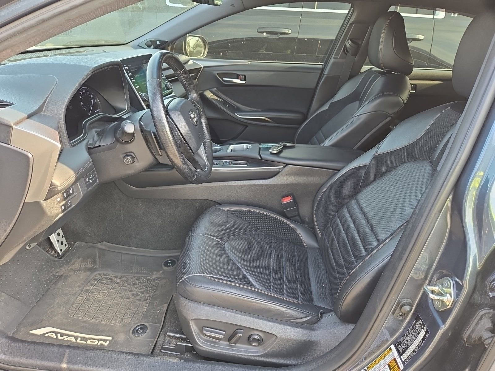 2019 Toyota Avalon Touring