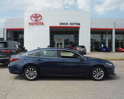 2019 Toyota Avalon XLE