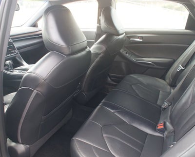 2019 Toyota Avalon XLE