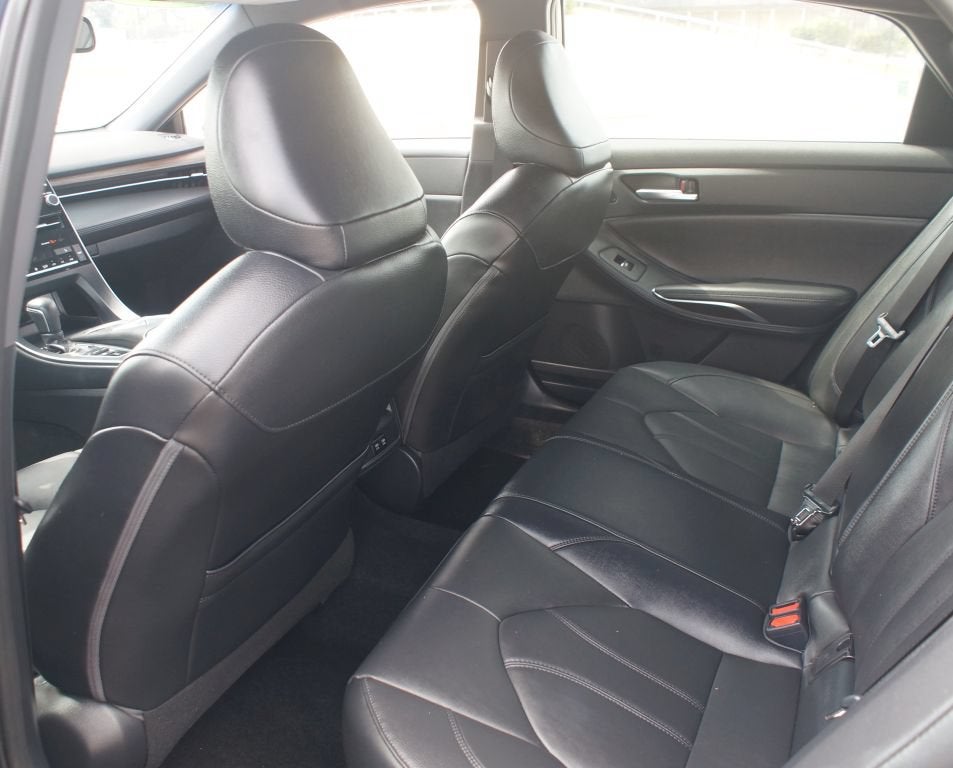 2019 Toyota Avalon XLE