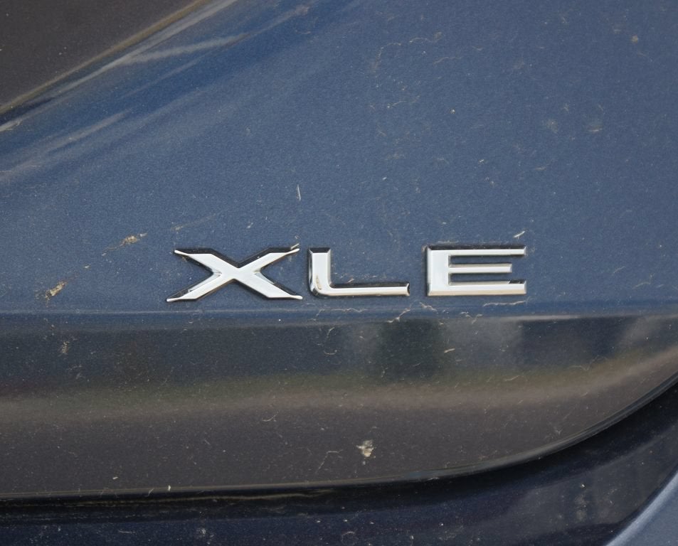 2019 Toyota Avalon XLE