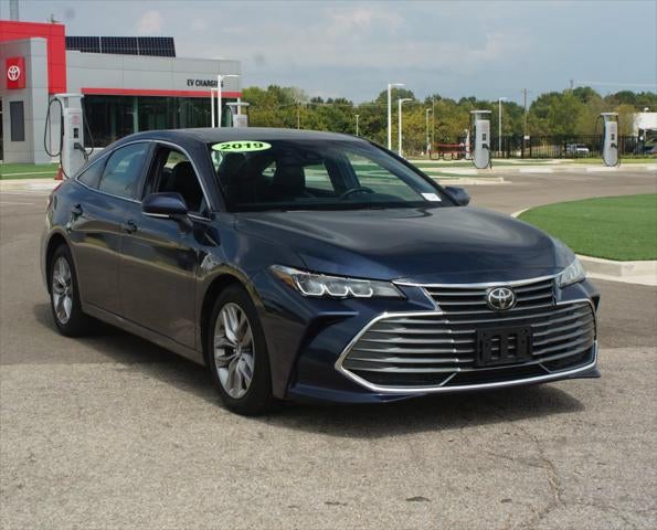 2019 Toyota Avalon XLE