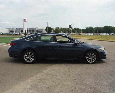 2019 Toyota Avalon XLE