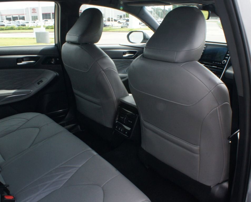 2019 Toyota AVALON Base