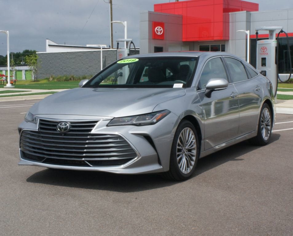 2019 Toyota AVALON Base