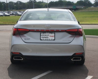 2019 Toyota AVALON Base